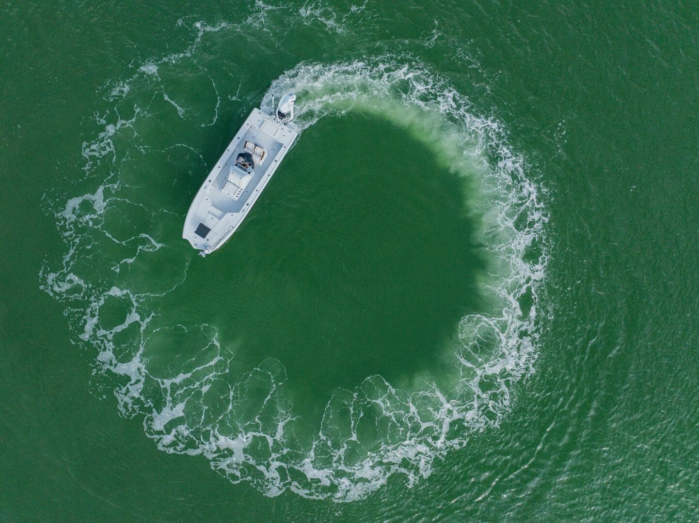 2026 Broadwater Boatworks 25 Bay Cat — photo 14