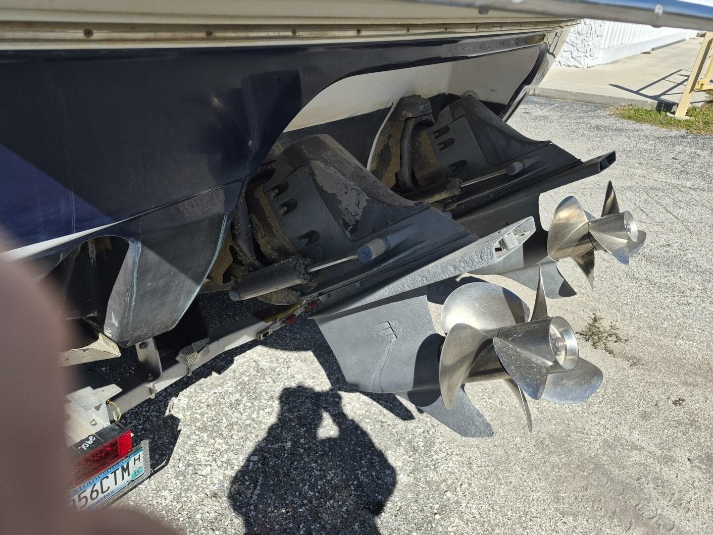 2003 Chris-Craft 328 Express Cruiser — photo 12