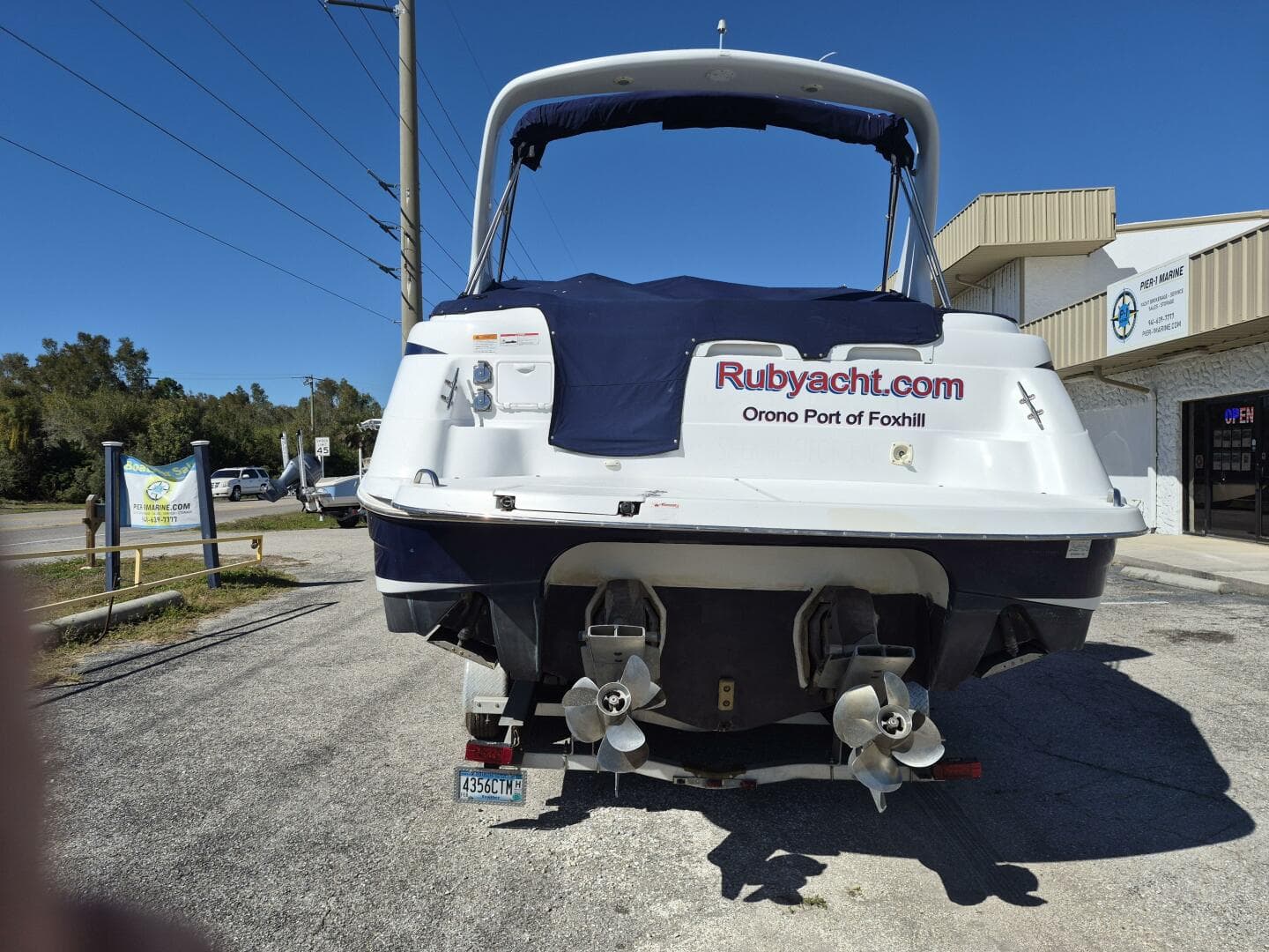 2003 Chris-Craft 328 Express Cruiser — photo 11