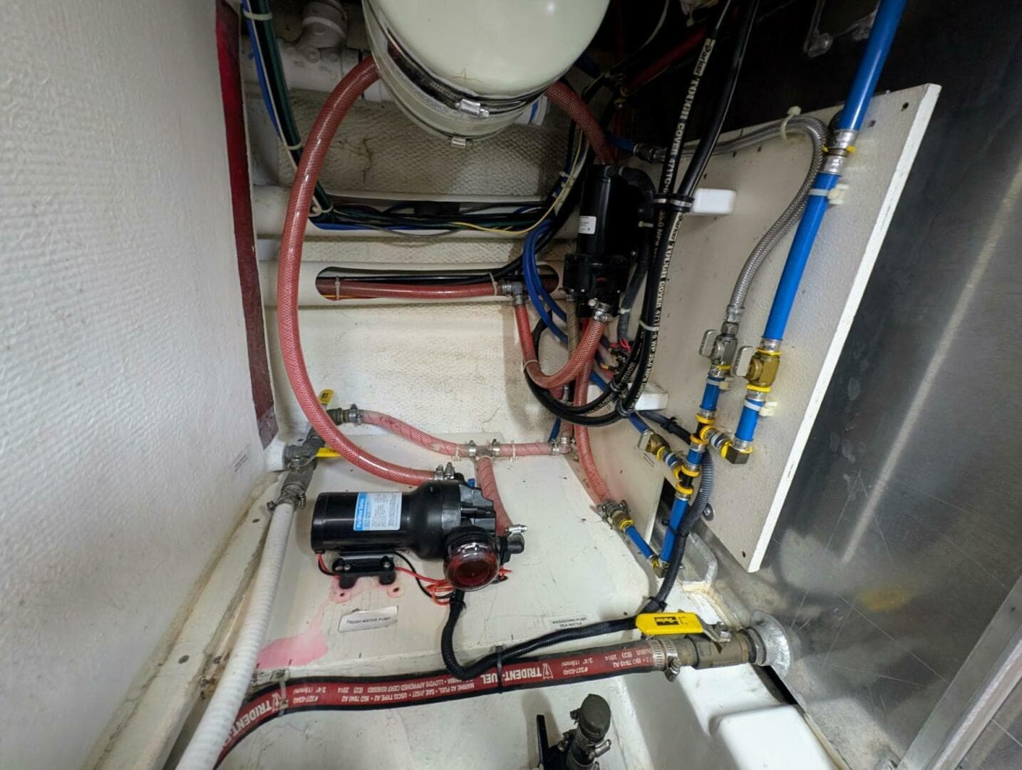 2015 American Tug — photo 93