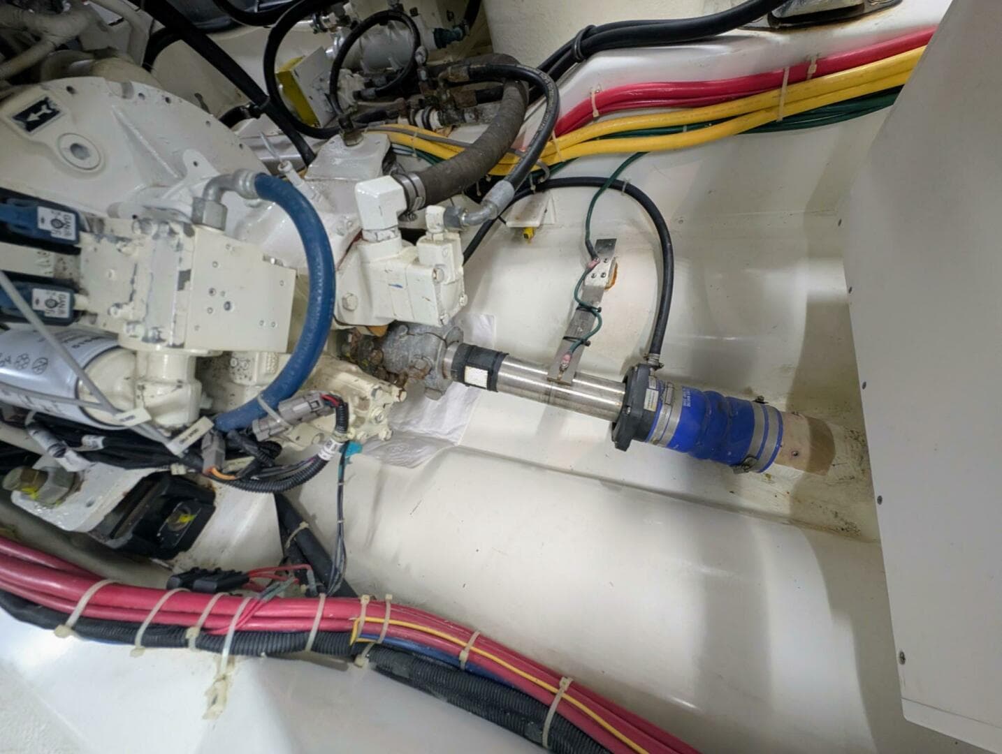 2015 American Tug — photo 94