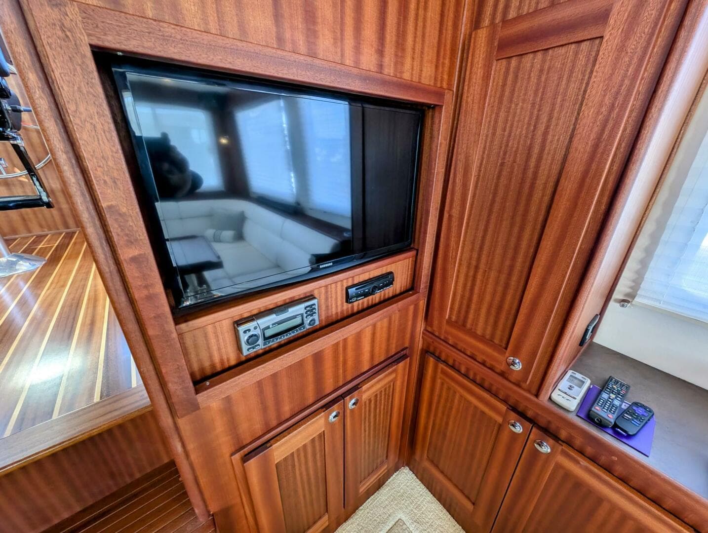 2015 American Tug — photo 45