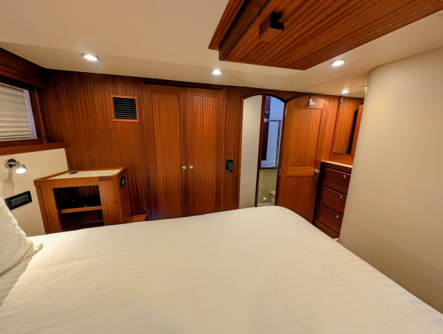 2015 American Tug — photo 54