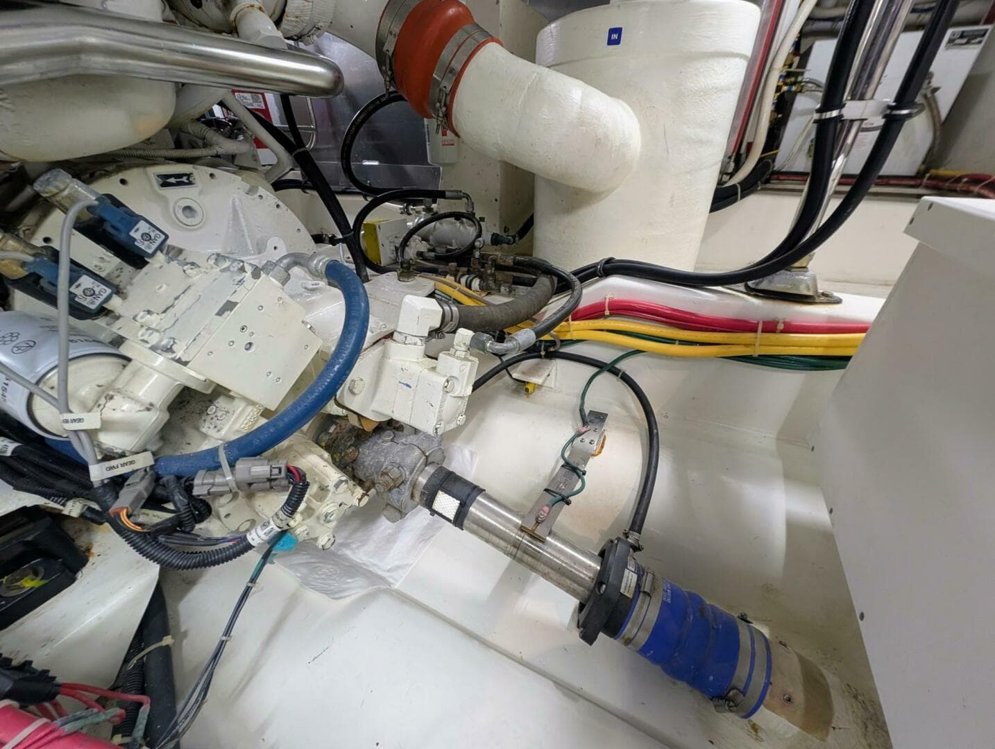 2015 American Tug — photo 95