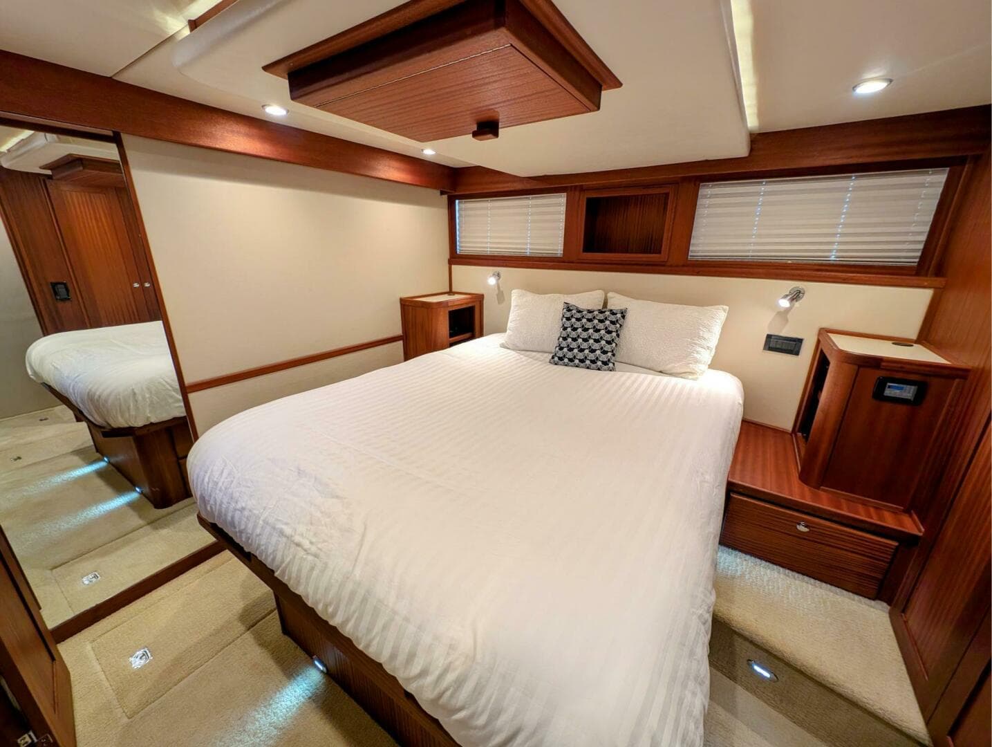 2015 American Tug — photo 58