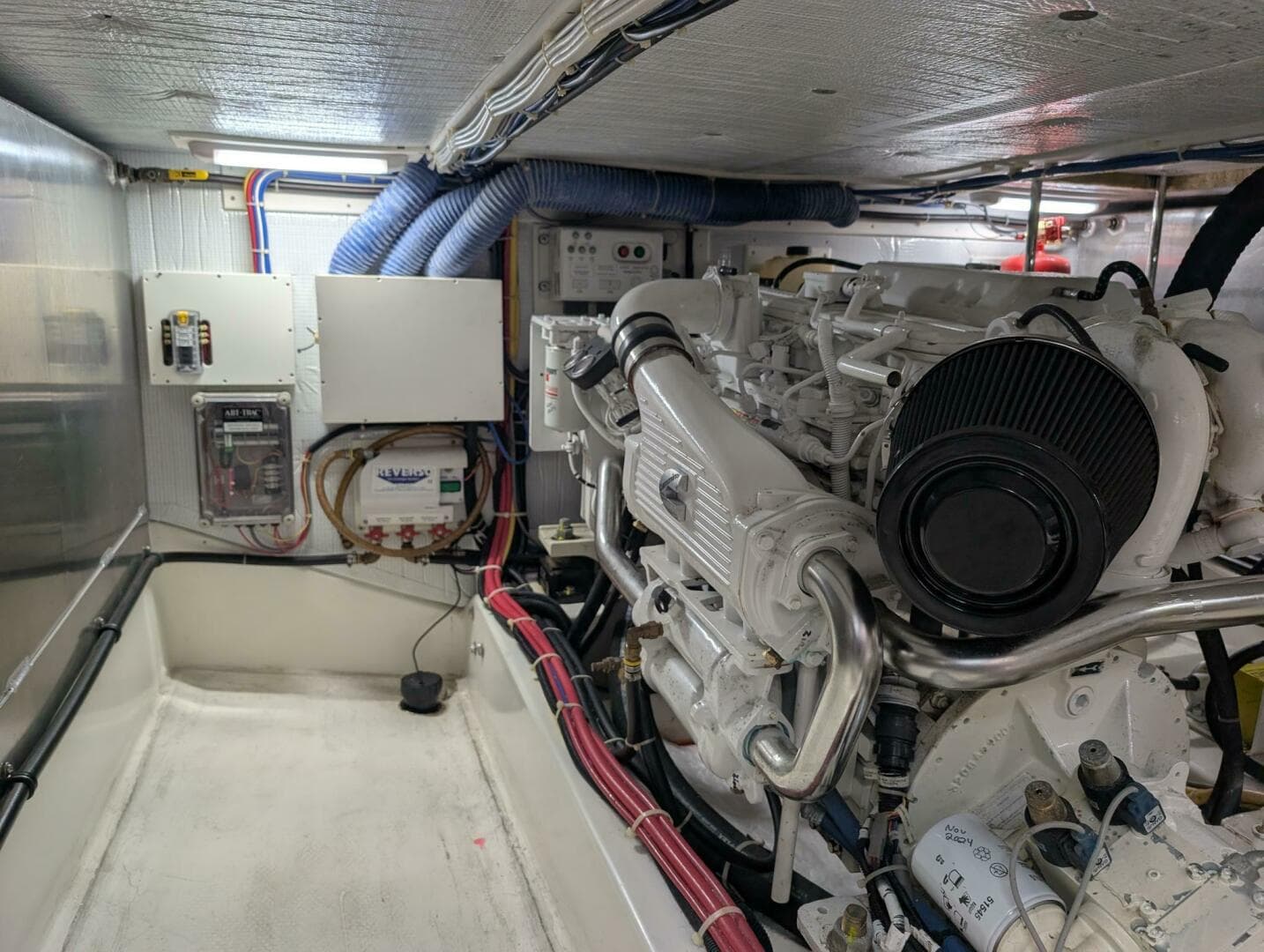 2015 American Tug — photo 87