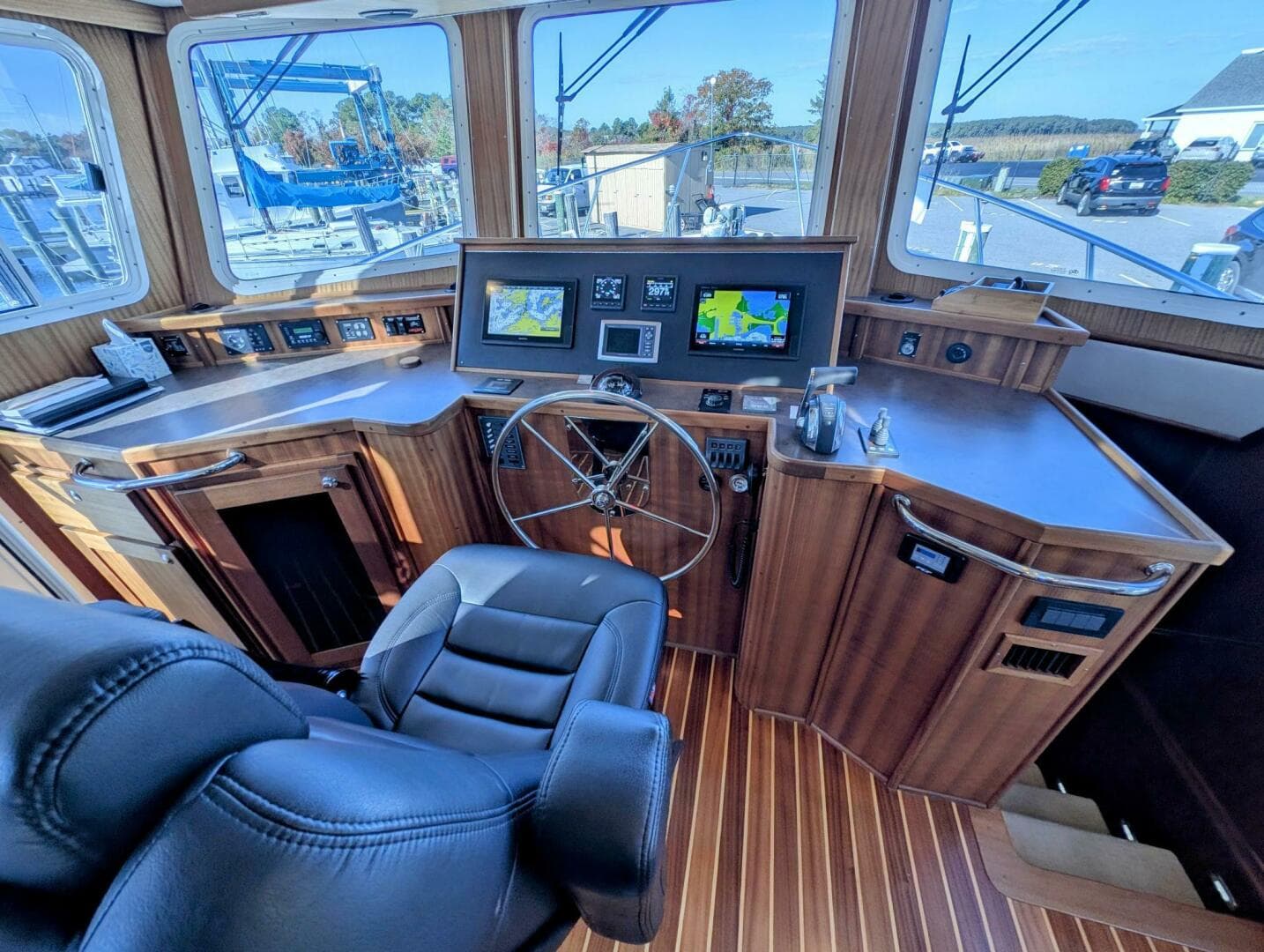 2015 American Tug — photo 20