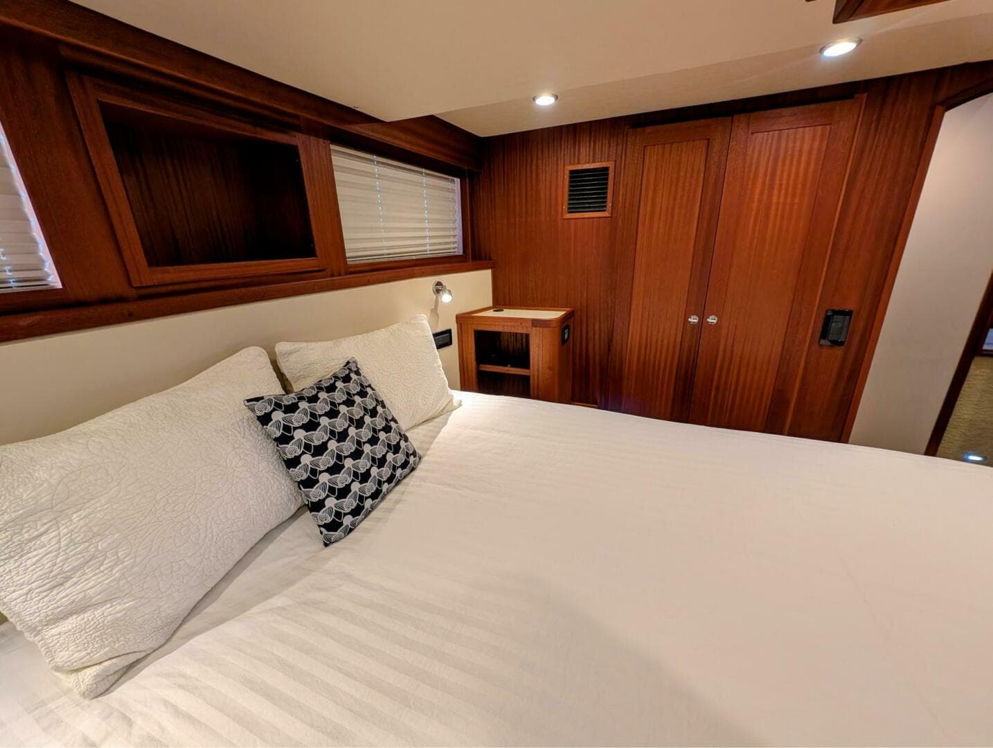 2015 American Tug — photo 53