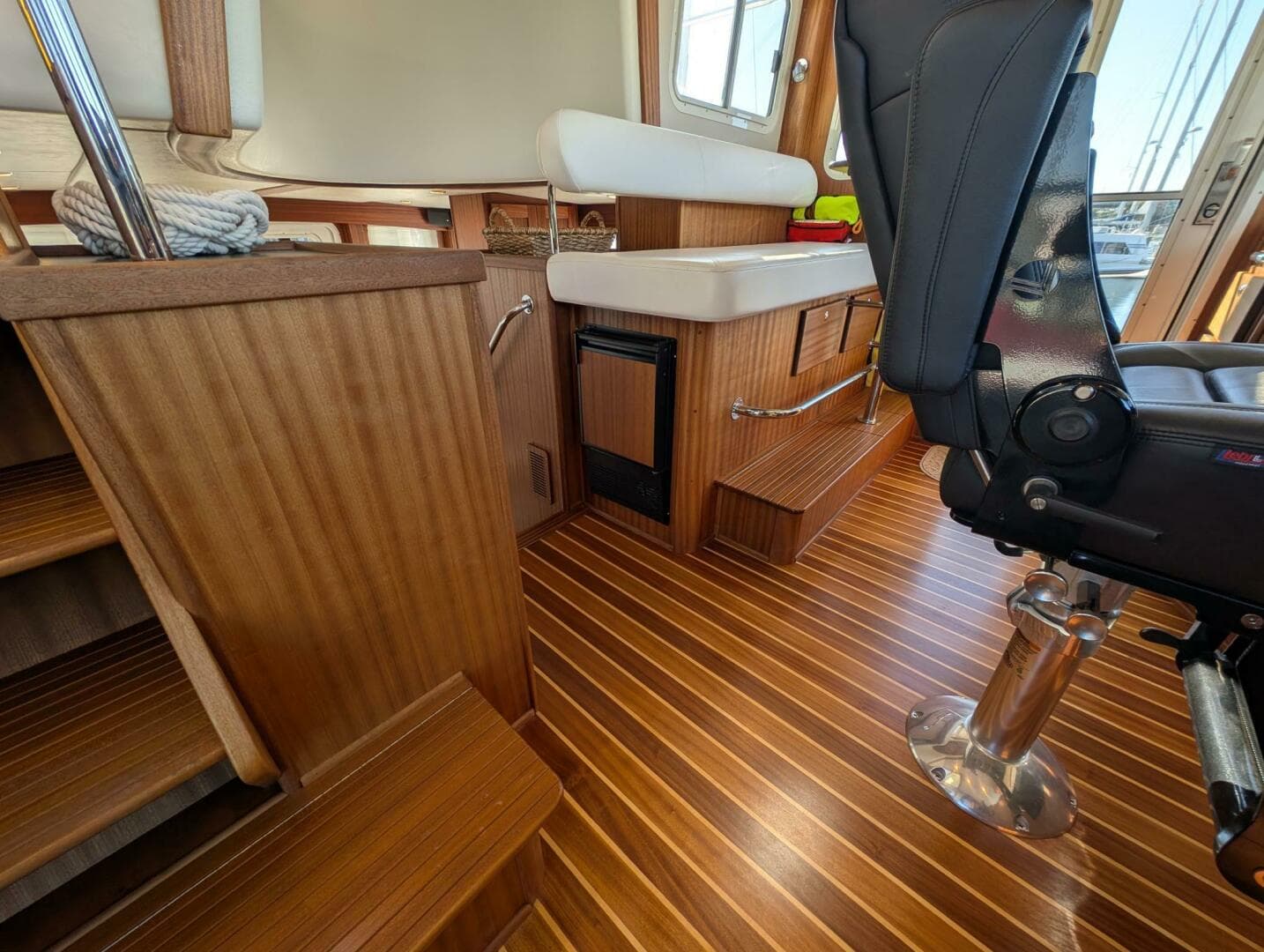 2015 American Tug — photo 63