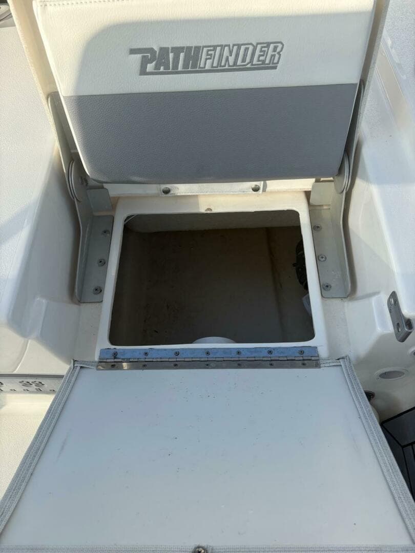 2022 Pathfinder 2400 Trs — photo 10