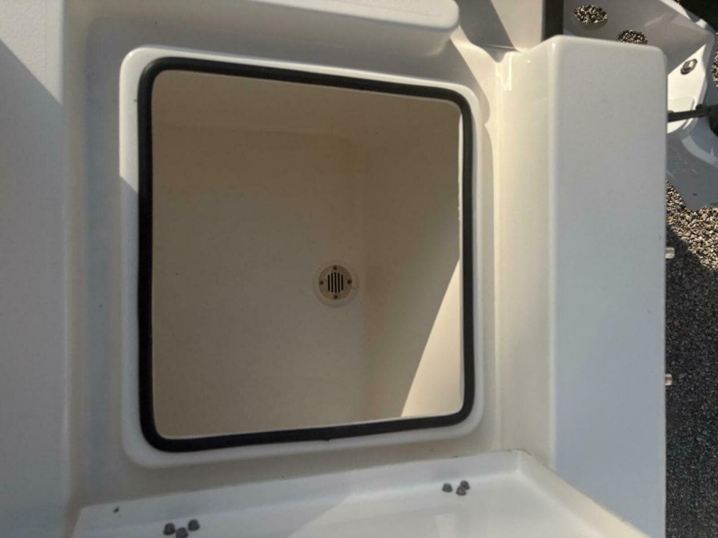 2022 Pathfinder 2400 Trs — photo 14