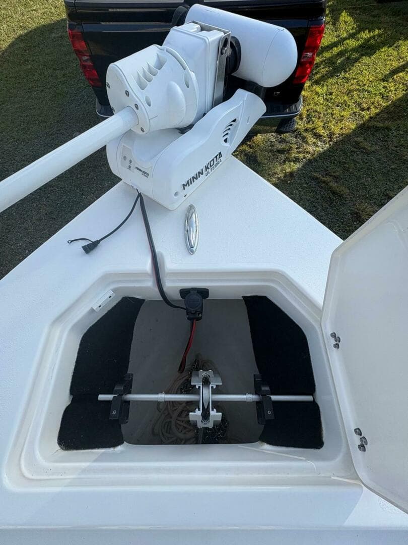 2022 Pathfinder 2400 Trs — photo 28