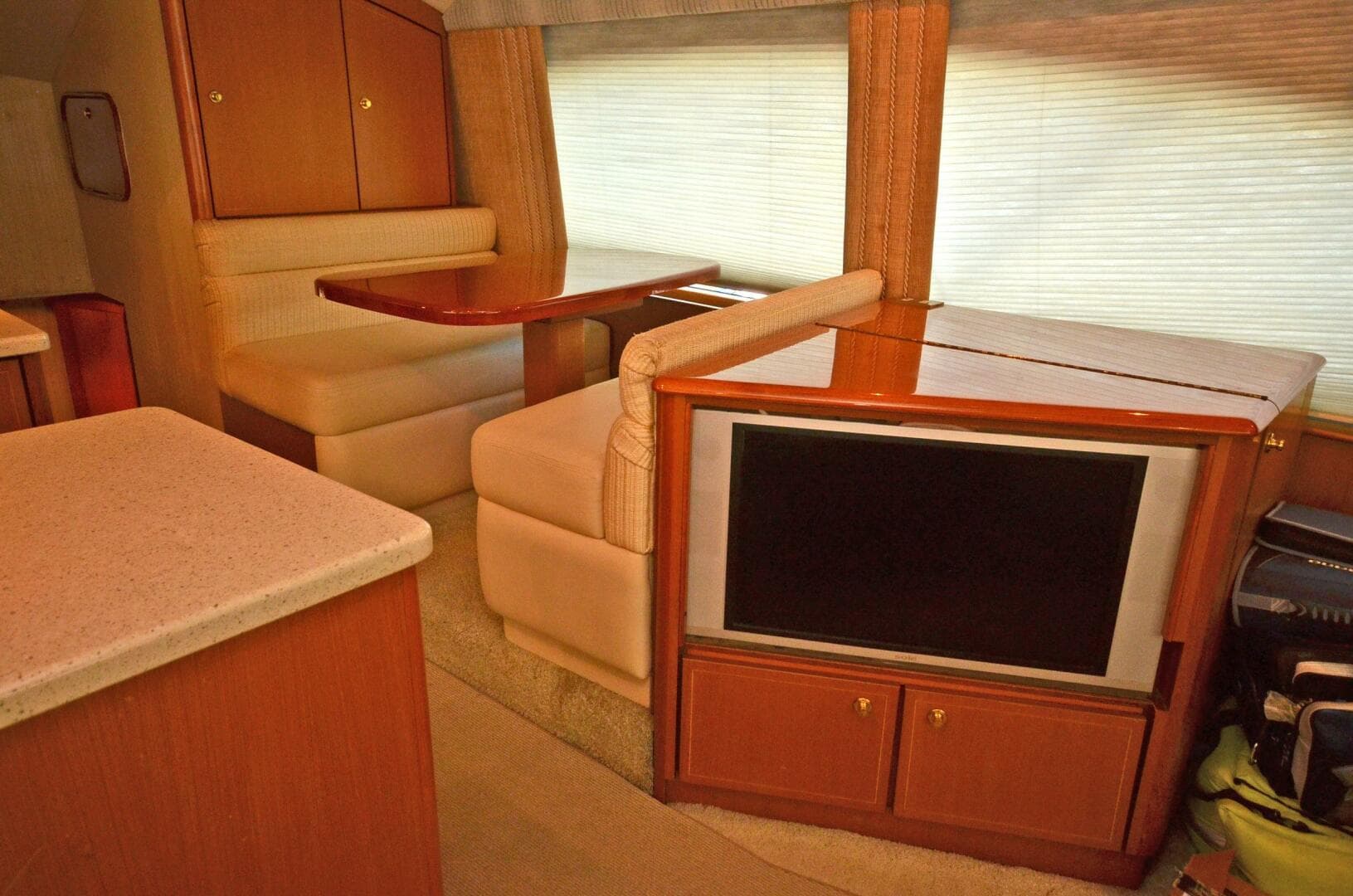 2005 Ocean Yachts 50 Super Sport — photo 22