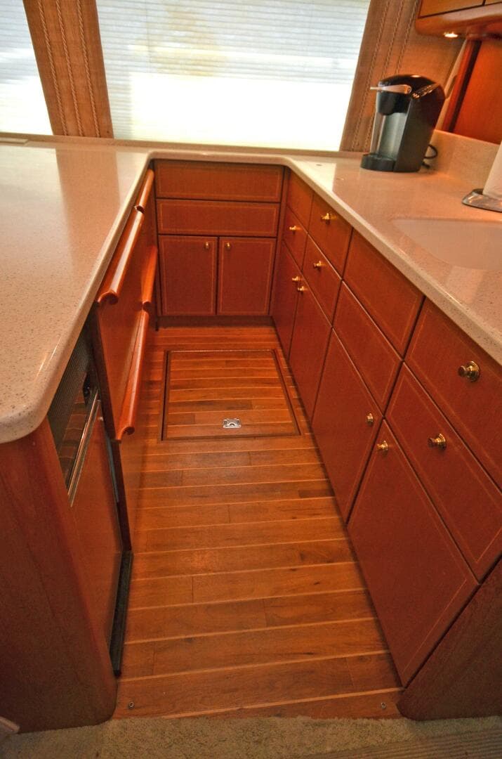 2005 Ocean Yachts 50 Super Sport — photo 24