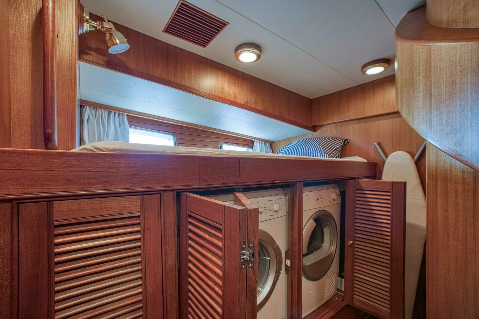 2009 Marlow Explorer — photo 10