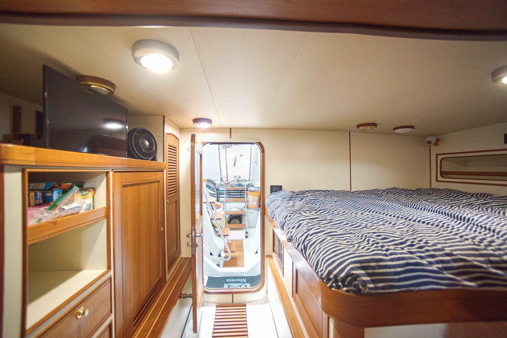 2009 Marlow Explorer — photo 35