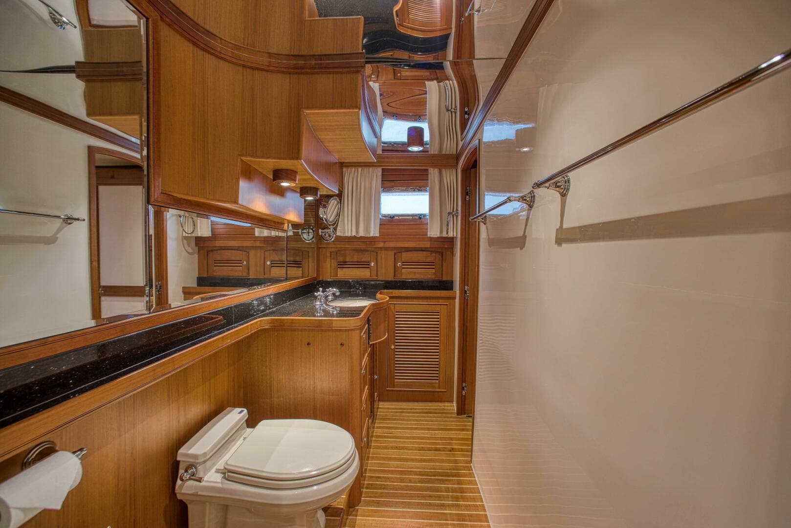 2009 Marlow Explorer — photo 27