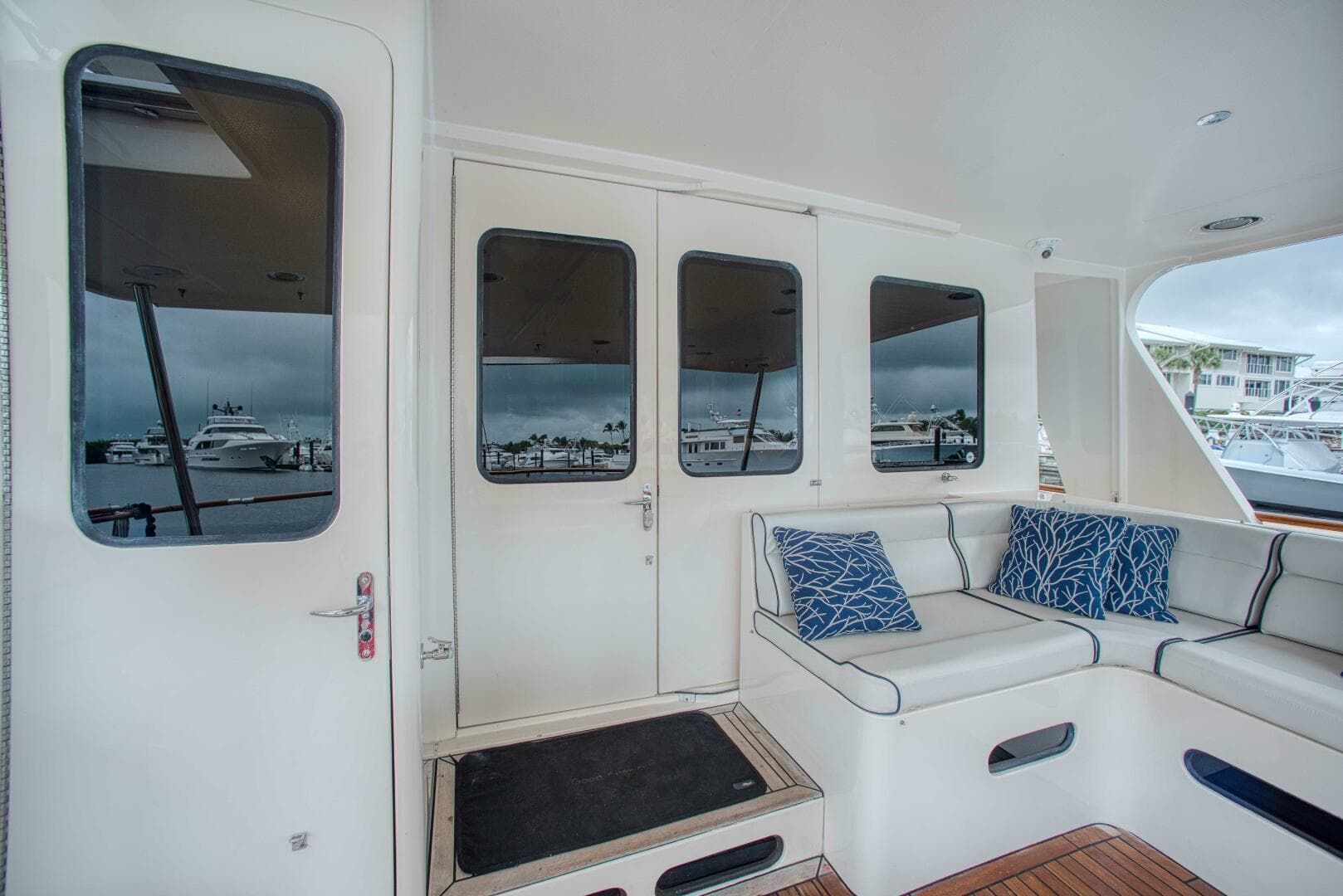 2009 Marlow Explorer — photo 7