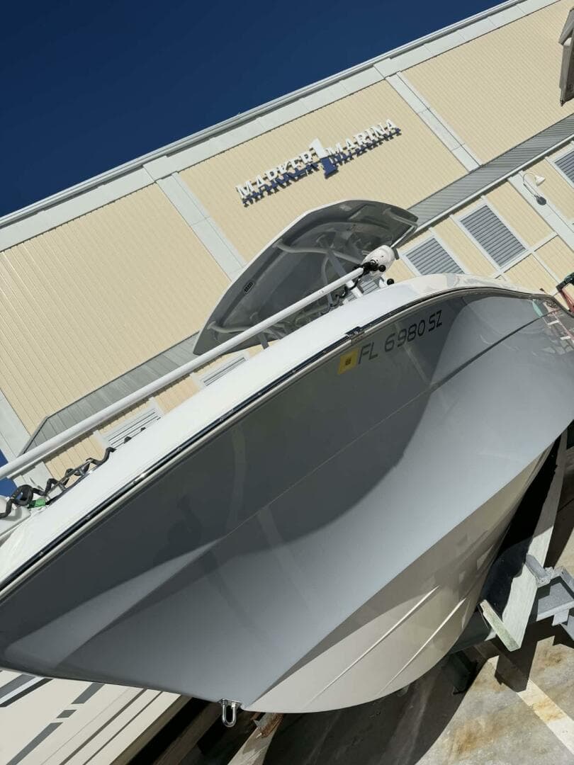 2021 Aquasport 2500 Center Console — photo 35