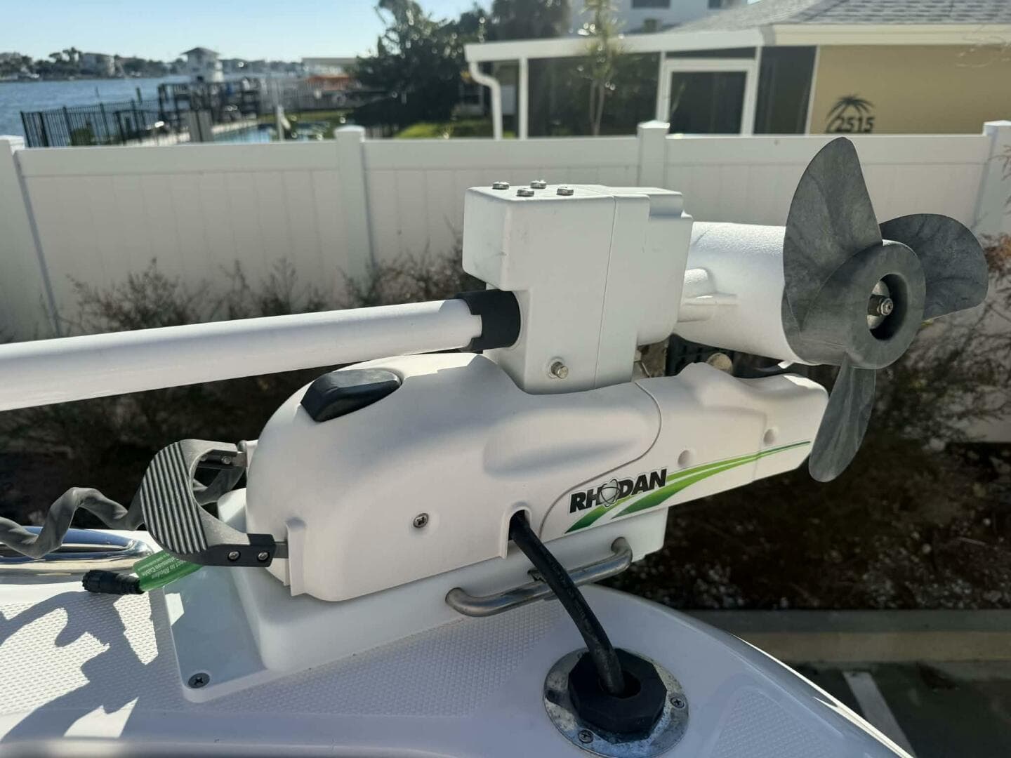 2021 Aquasport 2500 Center Console — photo 14