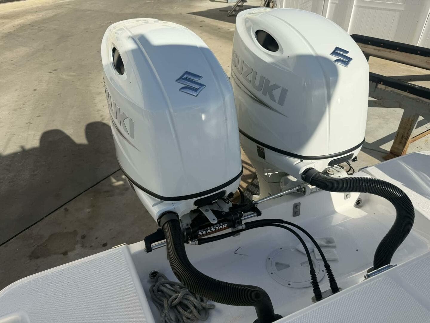 2021 Aquasport 2500 Center Console — photo 43