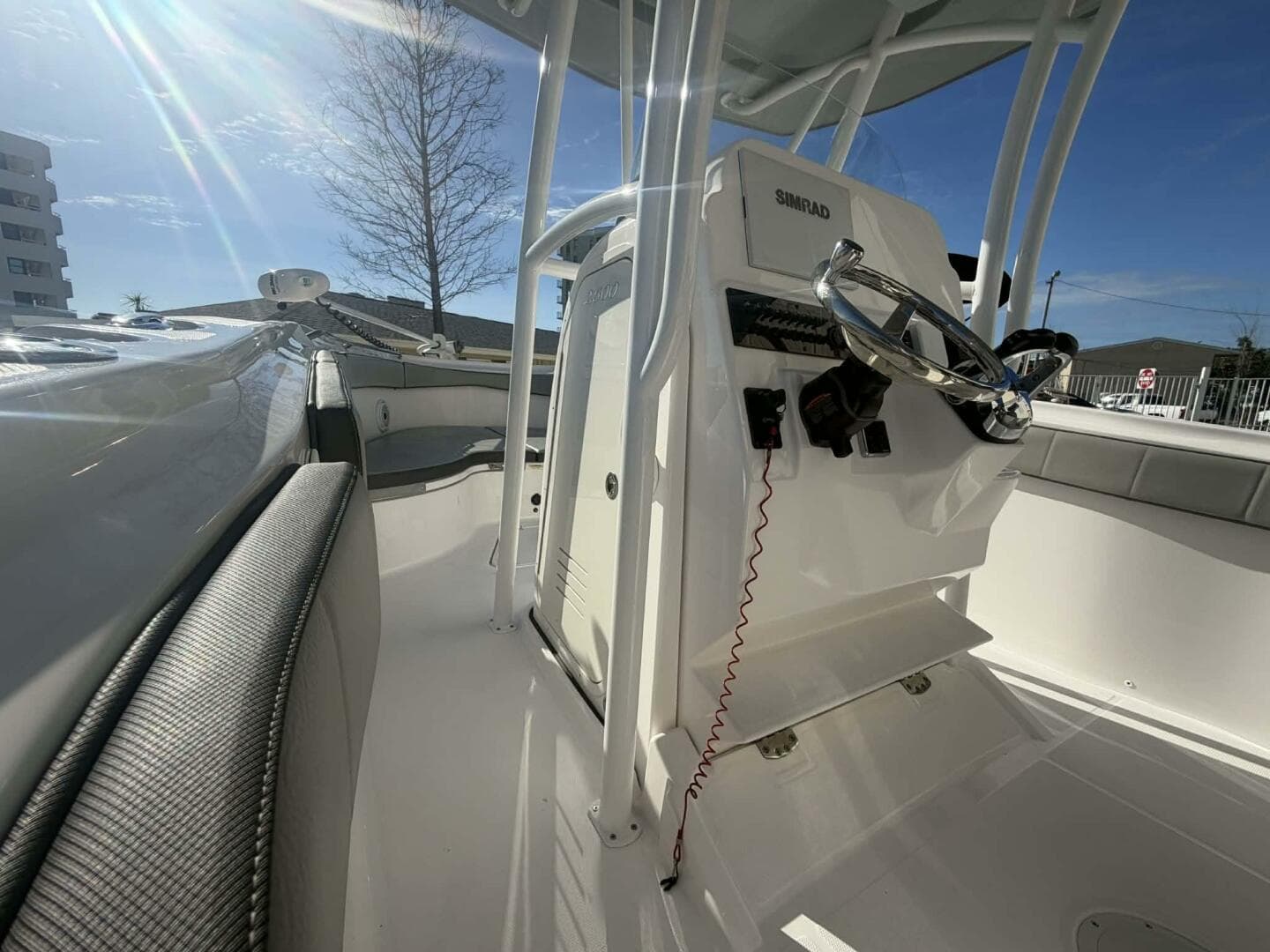 2021 Aquasport 2500 Center Console — photo 22