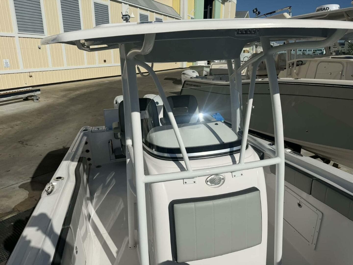 2021 Aquasport 2500 Center Console — photo 20