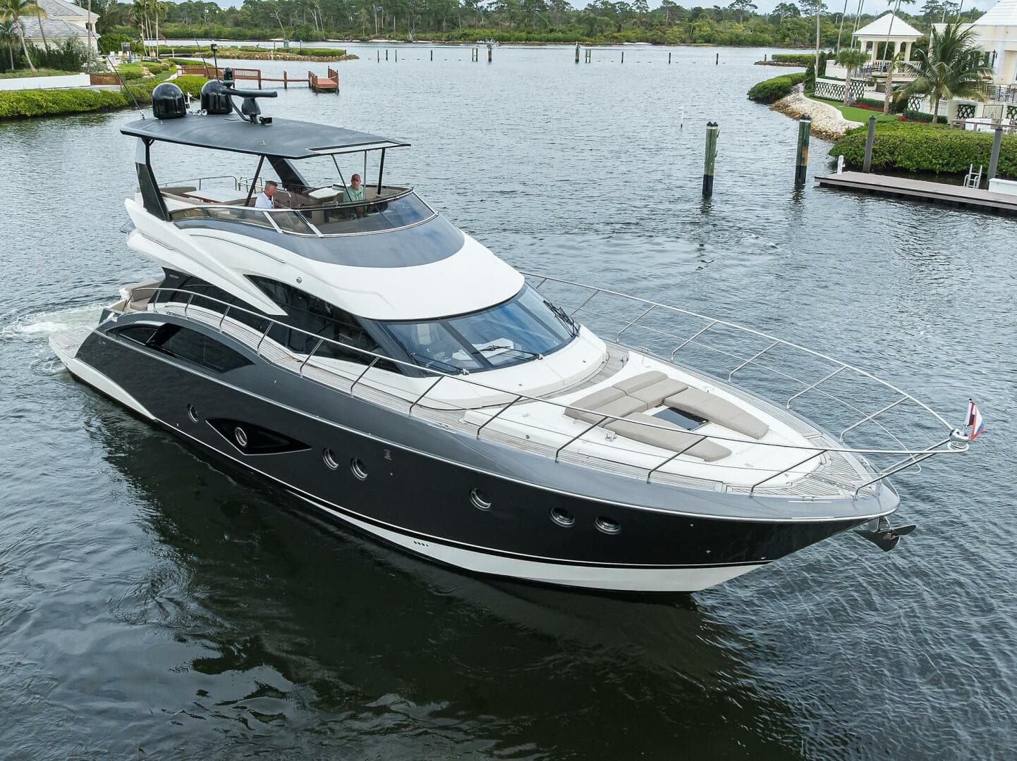 2016 Marquis 660 Sport Yacht — photo 53