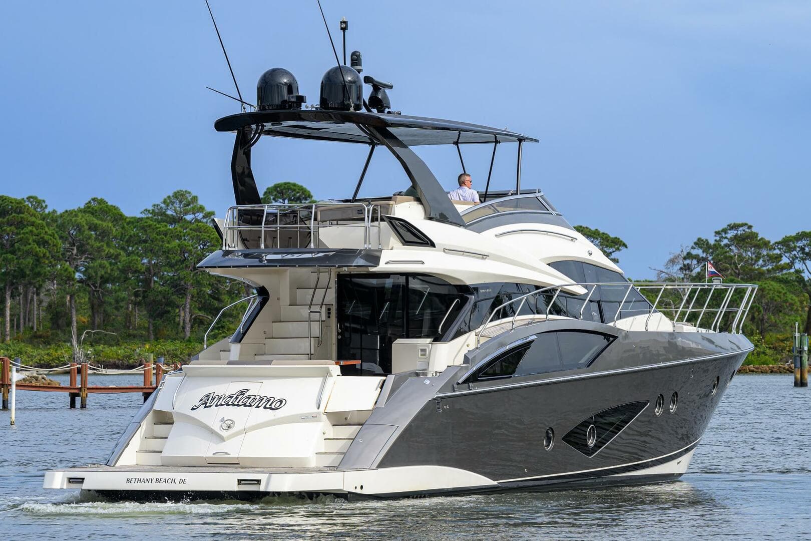 2016 Marquis 660 Sport Yacht — photo 49