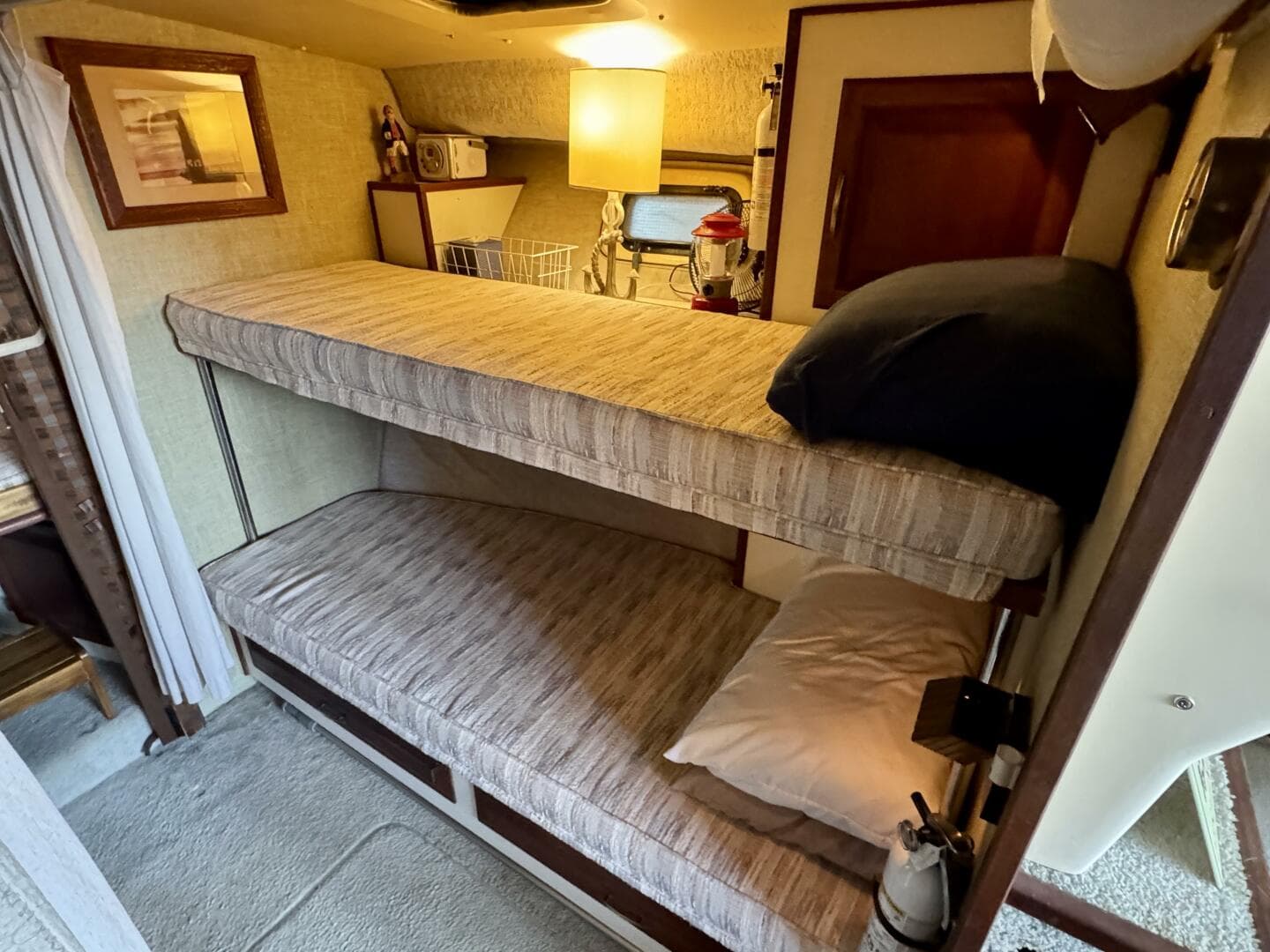 1979 Silverton 34 Convertible — photo 51