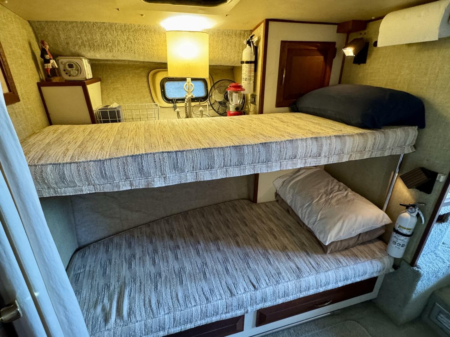 1979 Silverton 34 Convertible — photo 54