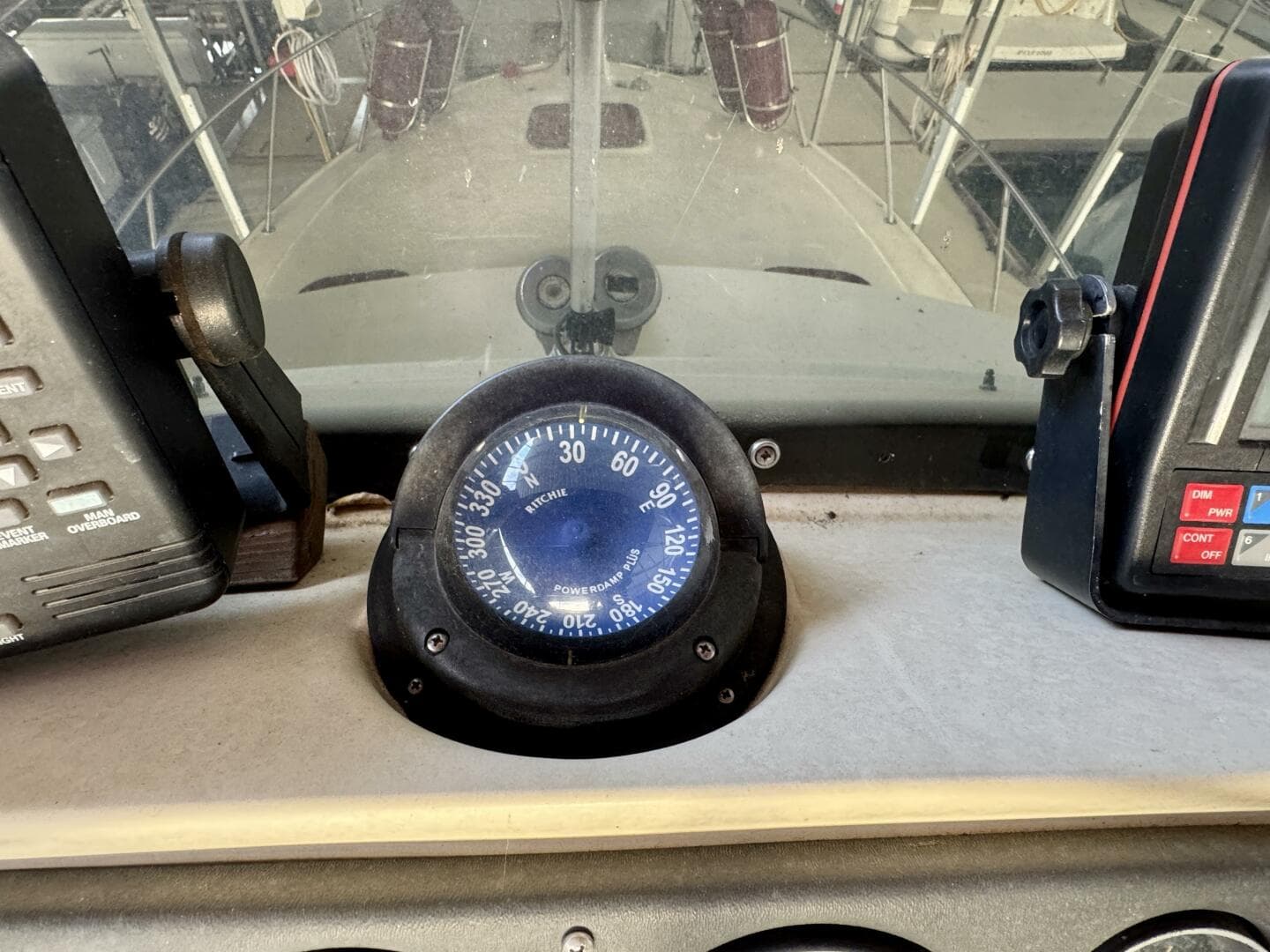 1979 Silverton 34 Convertible — photo 107