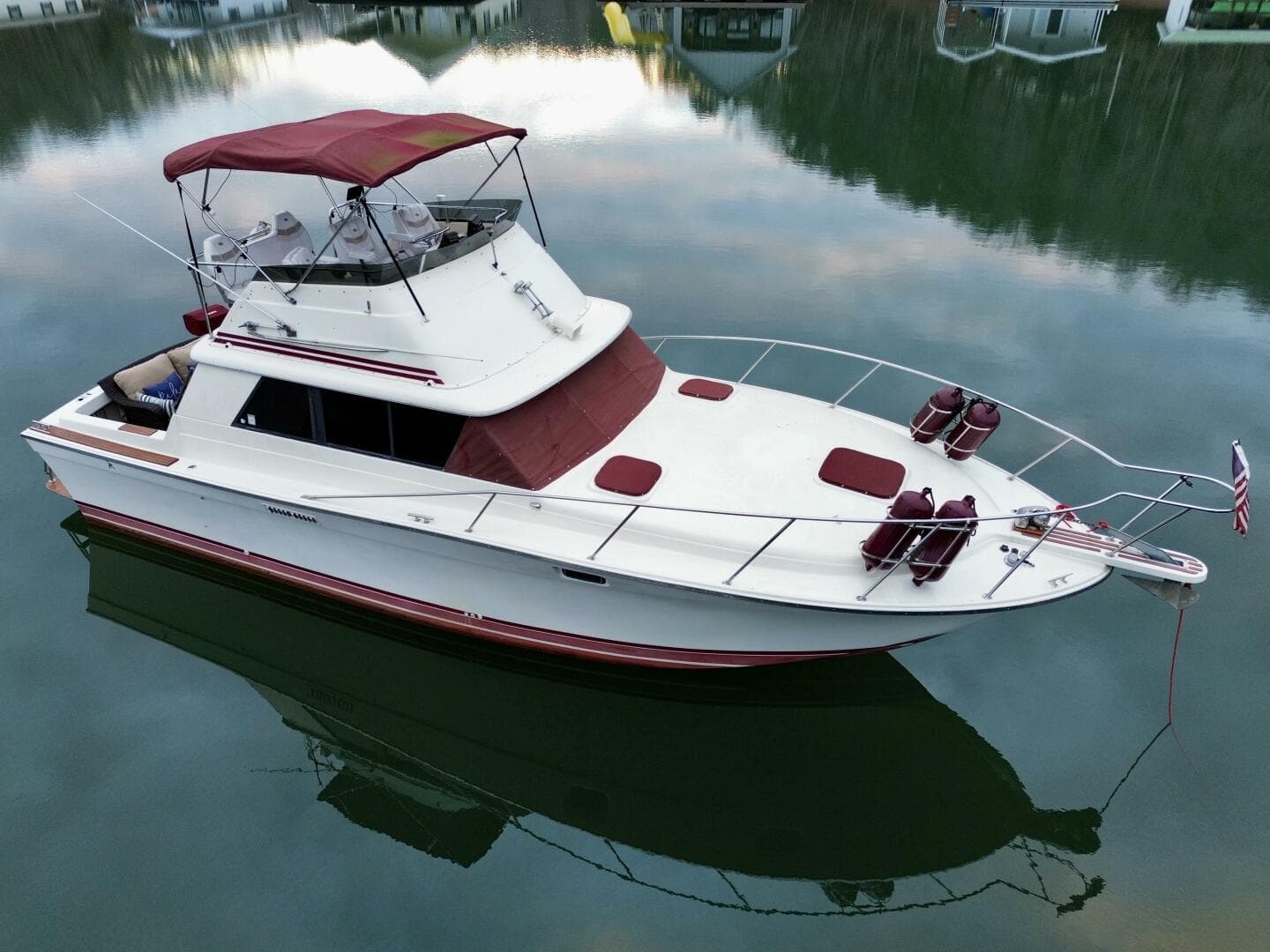 1979 Silverton 34 Convertible — photo 3