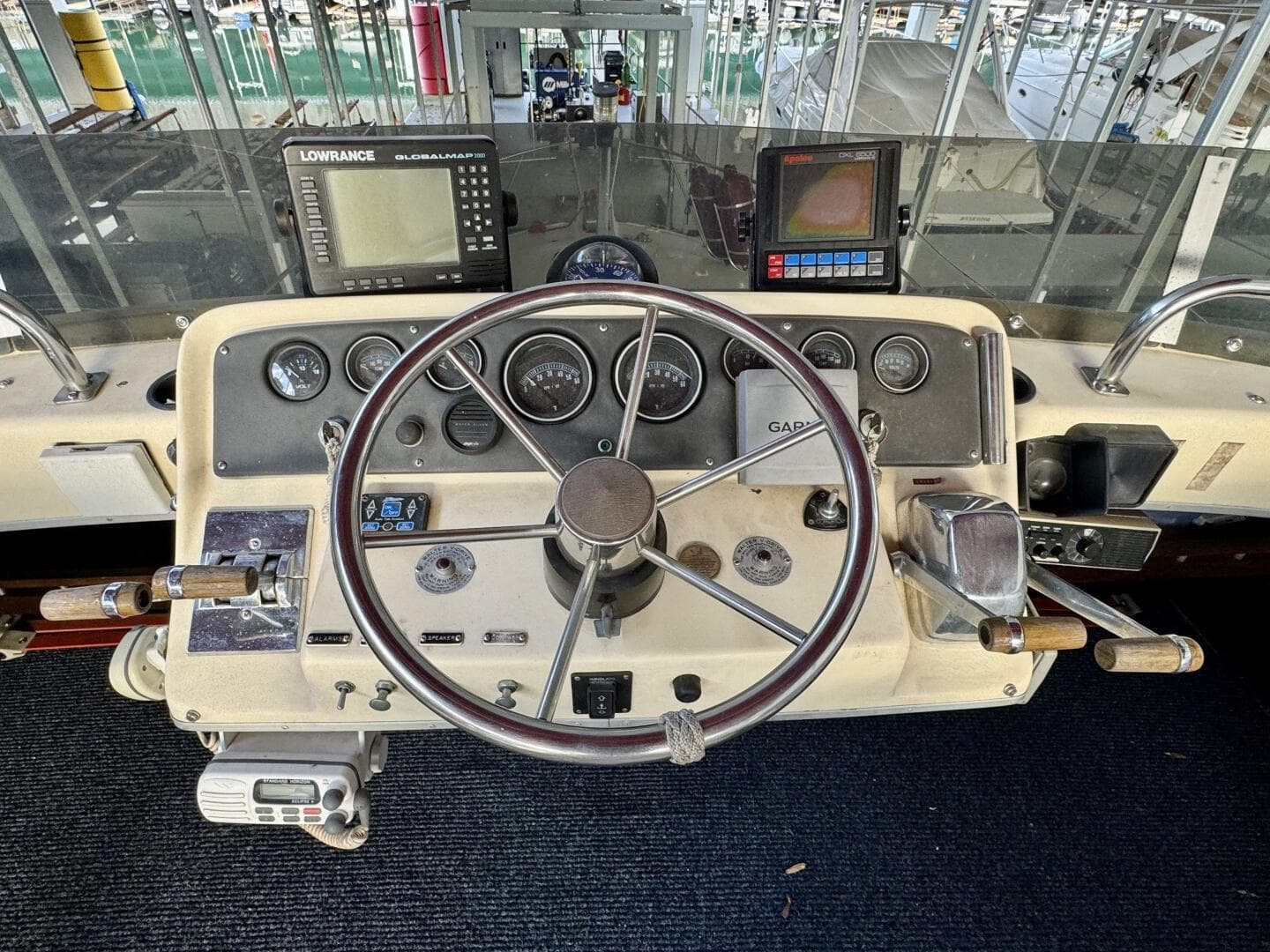 1979 Silverton 34 Convertible — photo 103