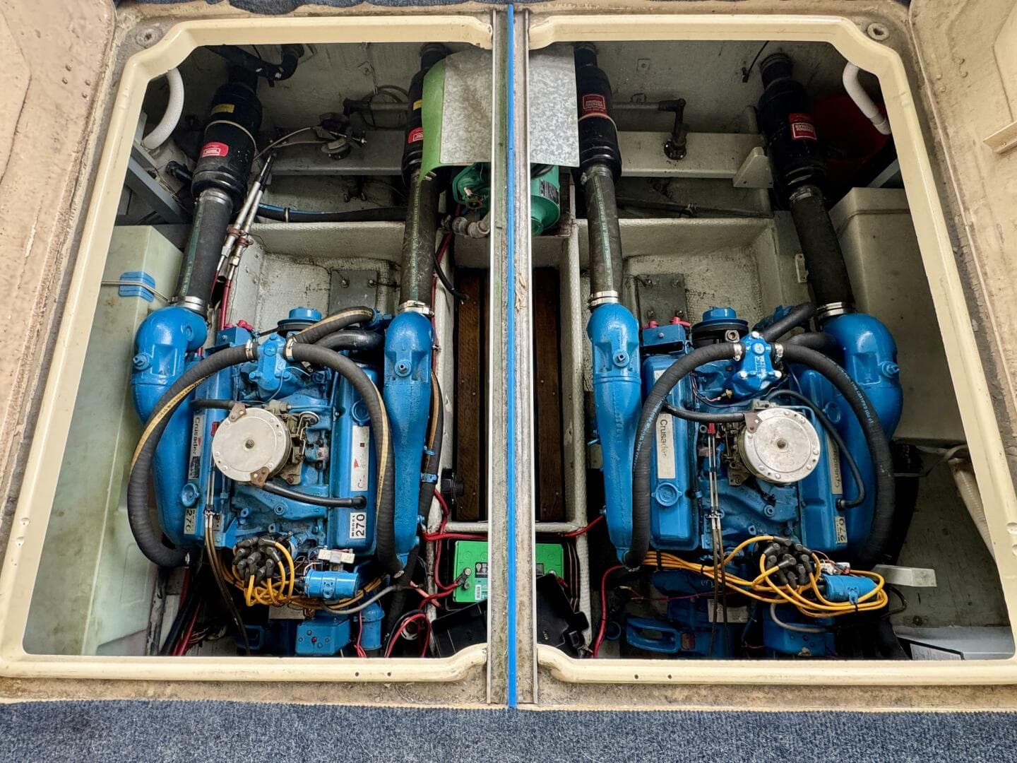 1979 Silverton 34 Convertible — photo 129