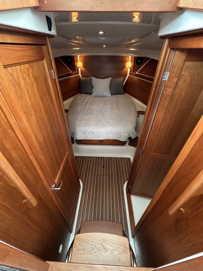 2022 Back Cove 34O — photo 30