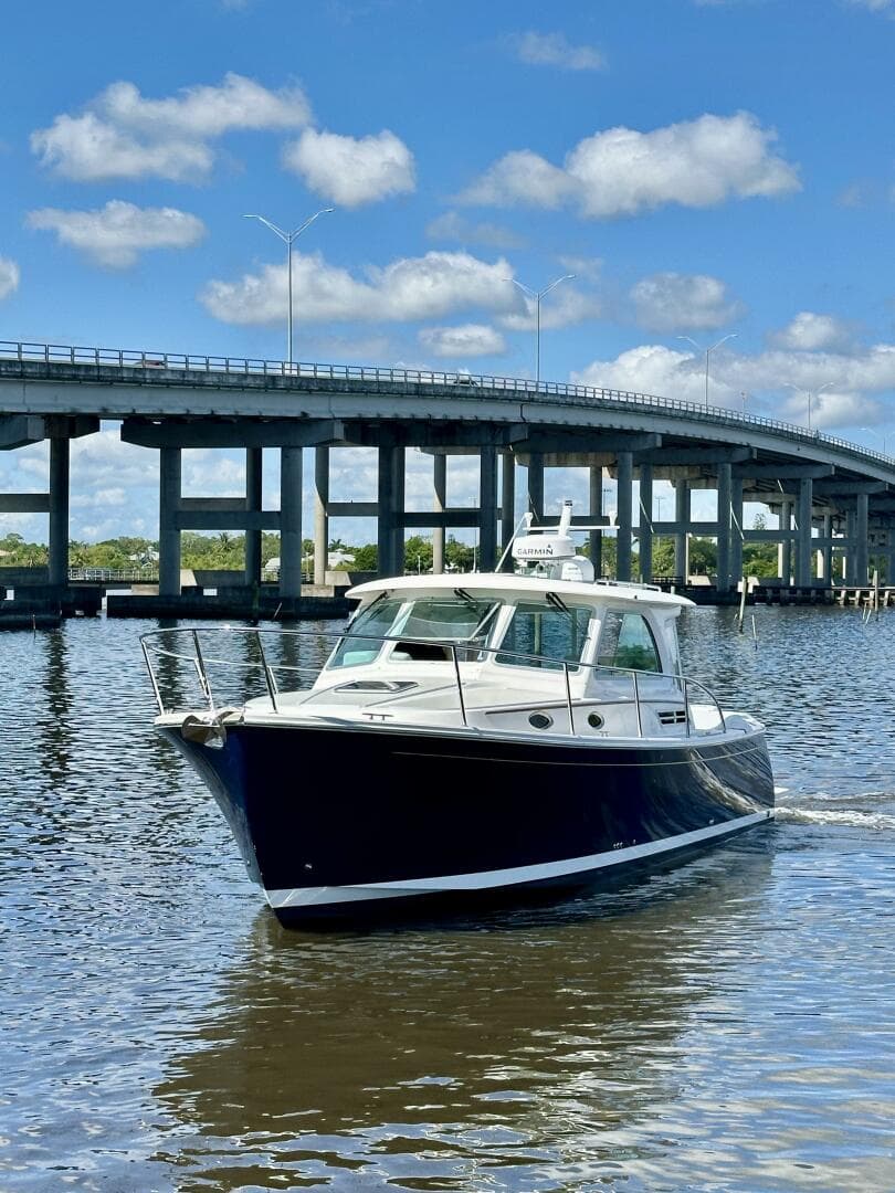 2022 Back Cove 34O — photo 3