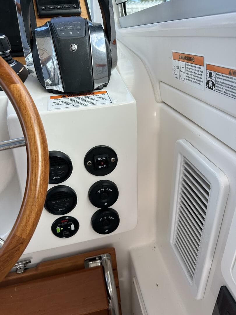 2022 Back Cove 34O — photo 28