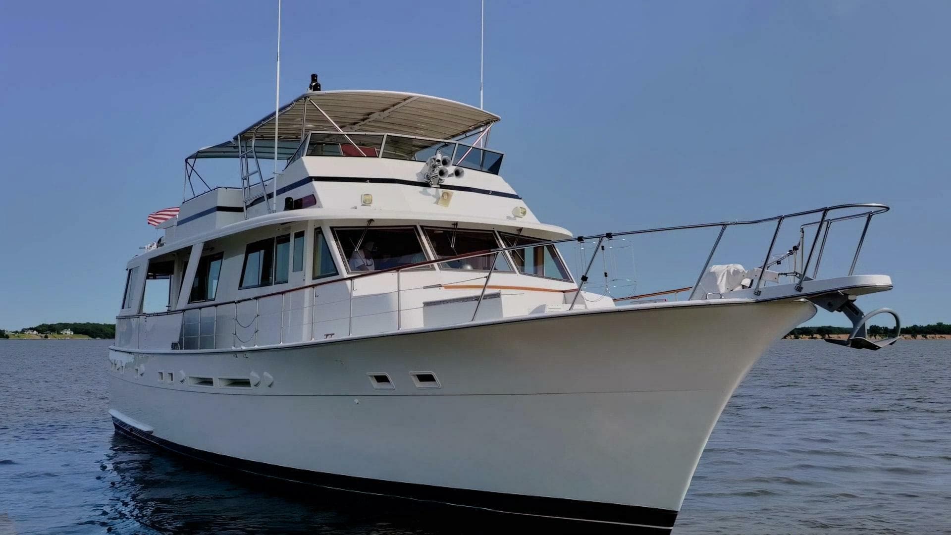 1980 Hatteras Motor Yacht — photo 2