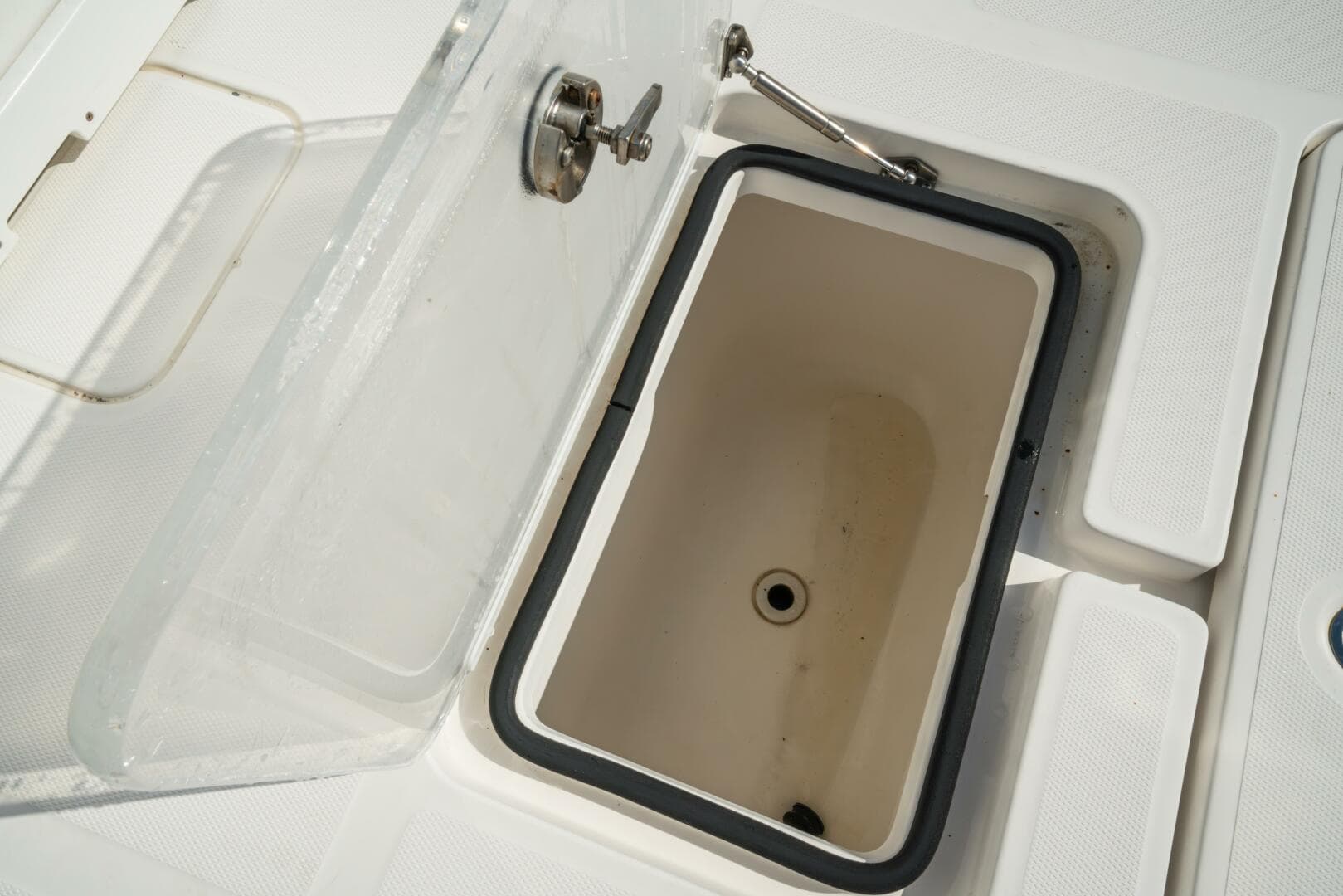 2016 Invincible Open Fisherman — photo 27