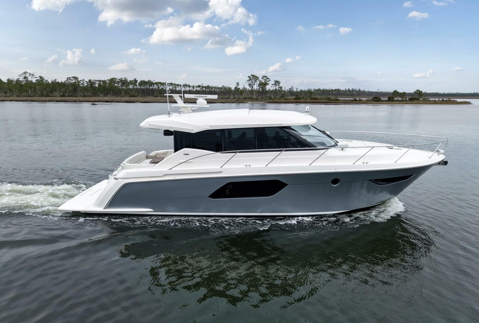 2019 Tiara Yachts C49 Coupe — photo 60