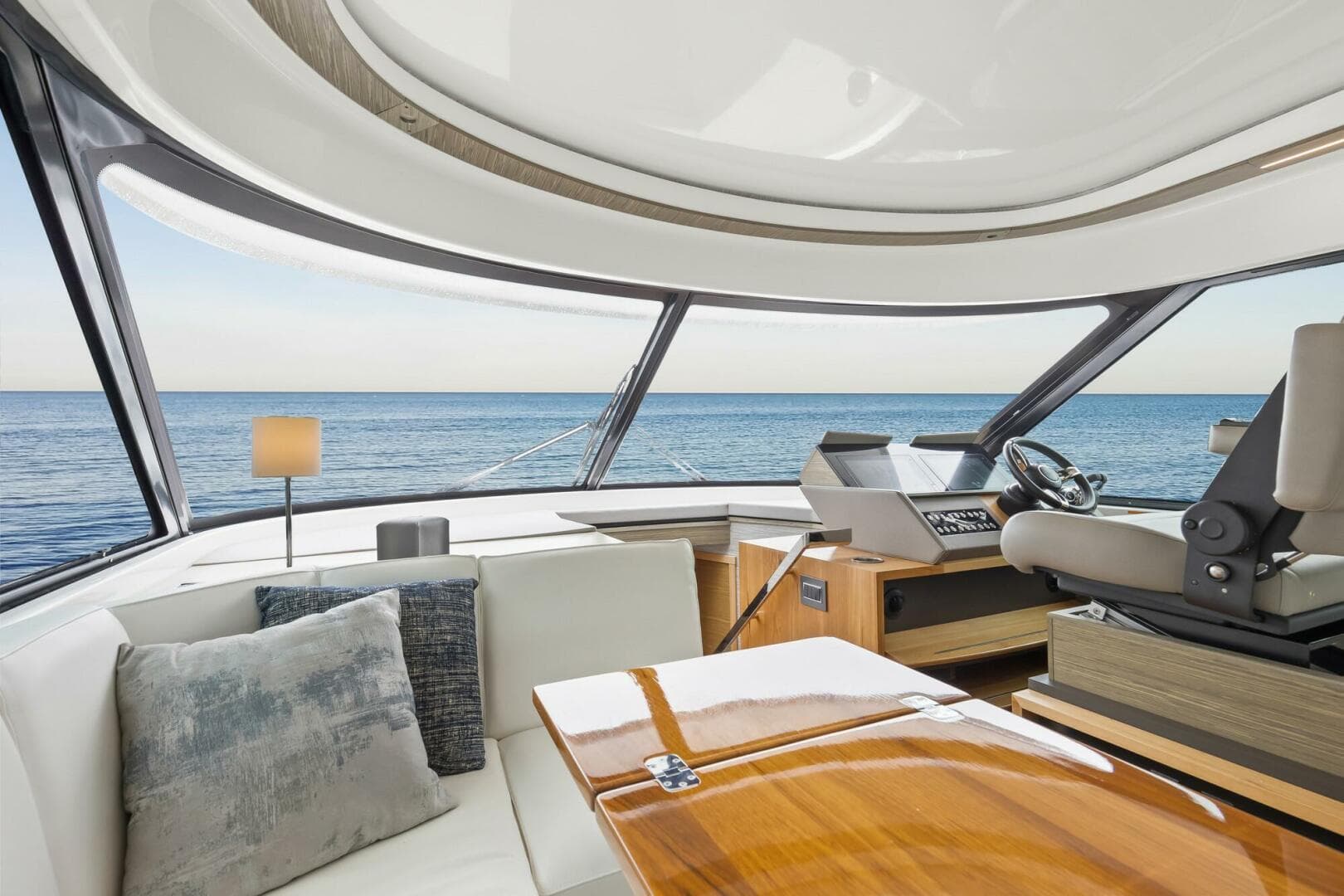 2019 Tiara Yachts C49 Coupe — photo 8