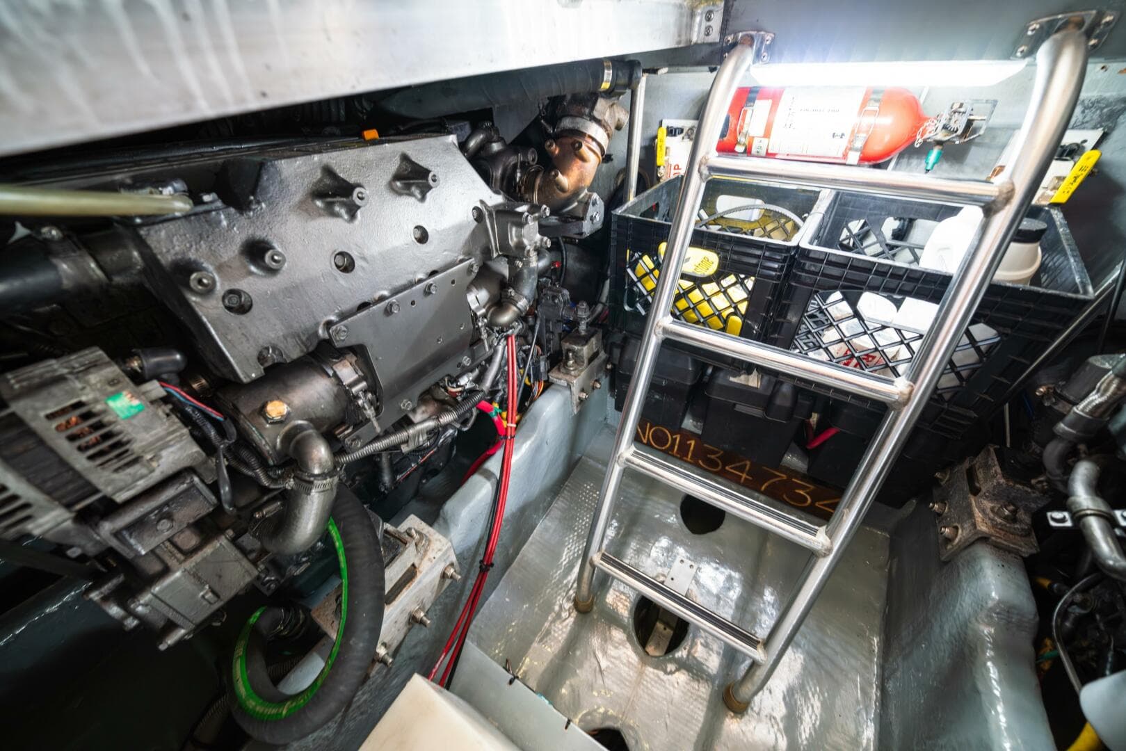 2003 Mainship 390 Trawler — photo 25