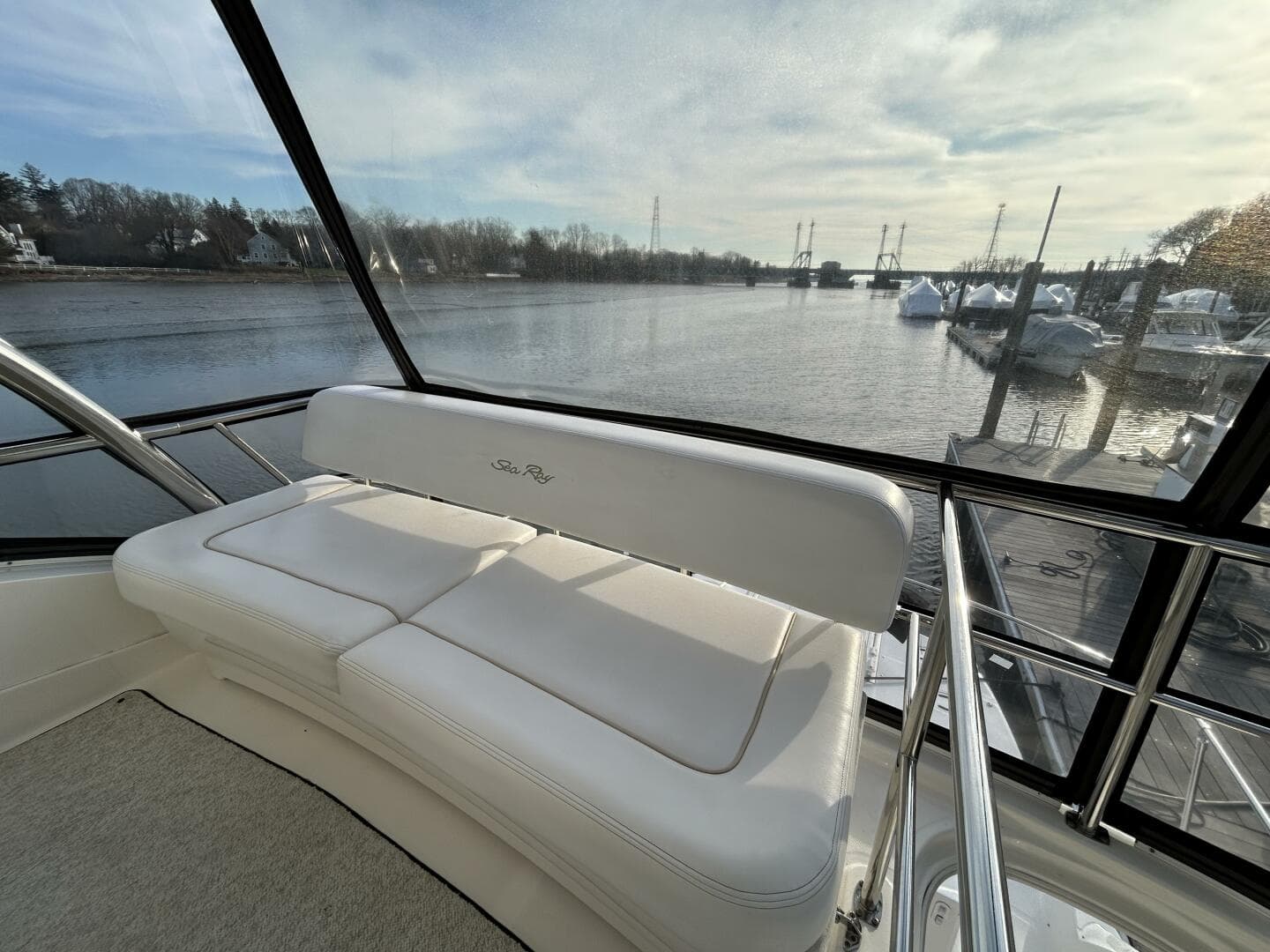 2008 Sea Ray 52 Sedan Bridge — photo 9