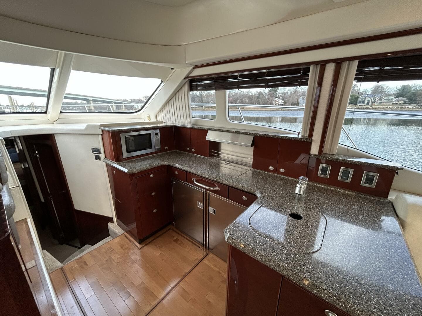 2008 Sea Ray 52 Sedan Bridge — photo 20