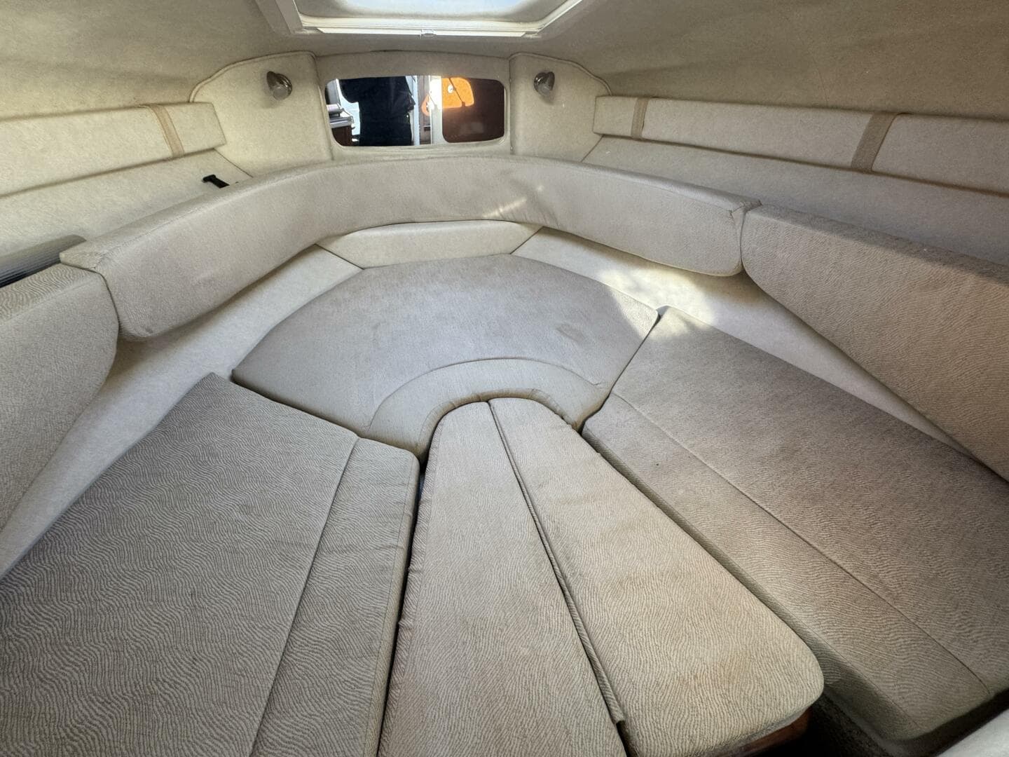 2008 Sea Ray 240 Sundancer — photo 7