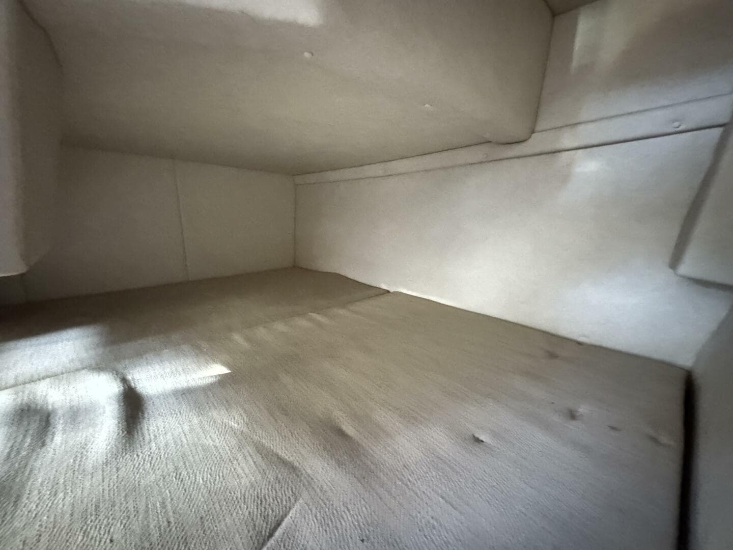 2008 Sea Ray 240 Sundancer — photo 12