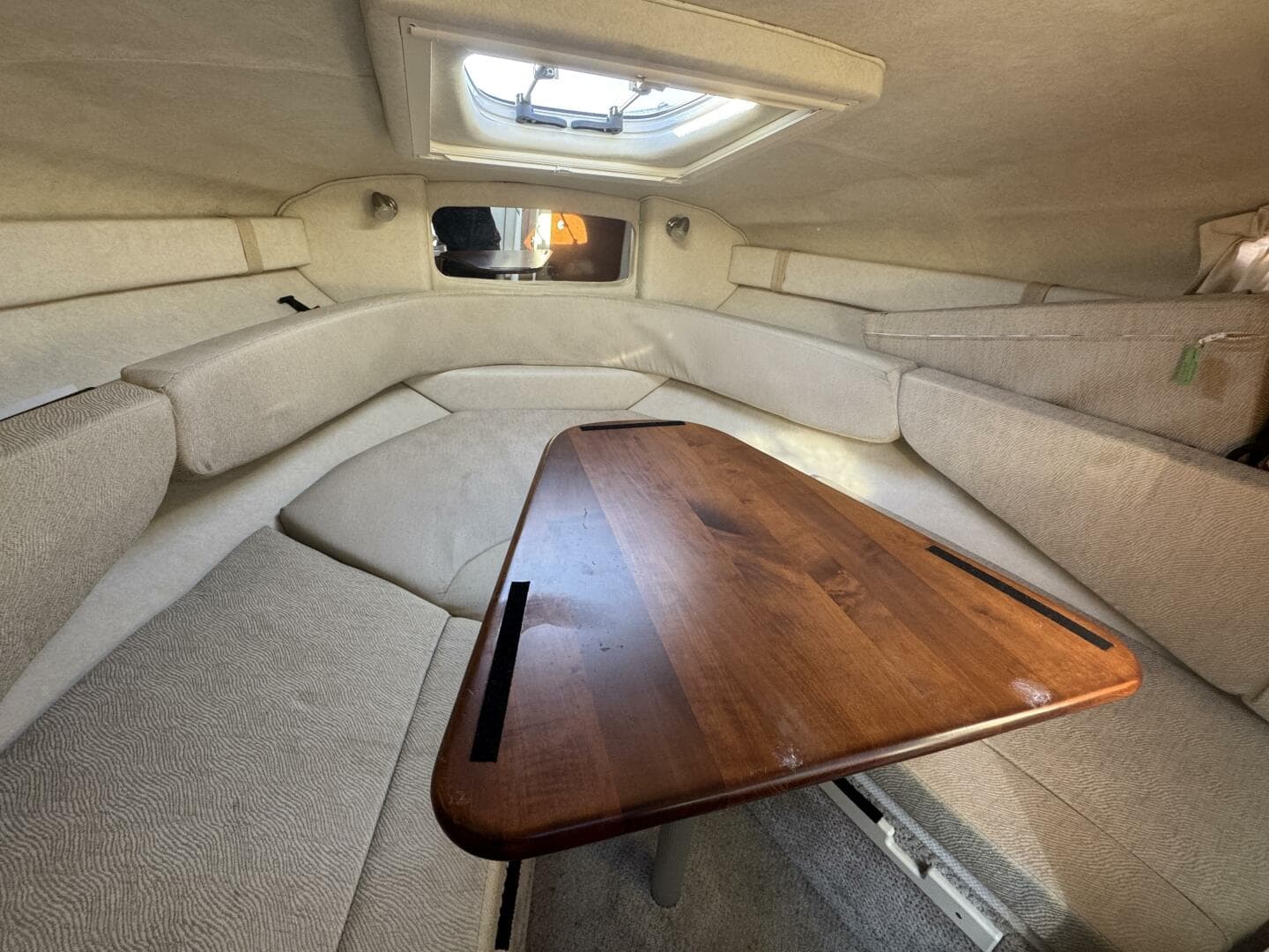 2008 Sea Ray 240 Sundancer — photo 8