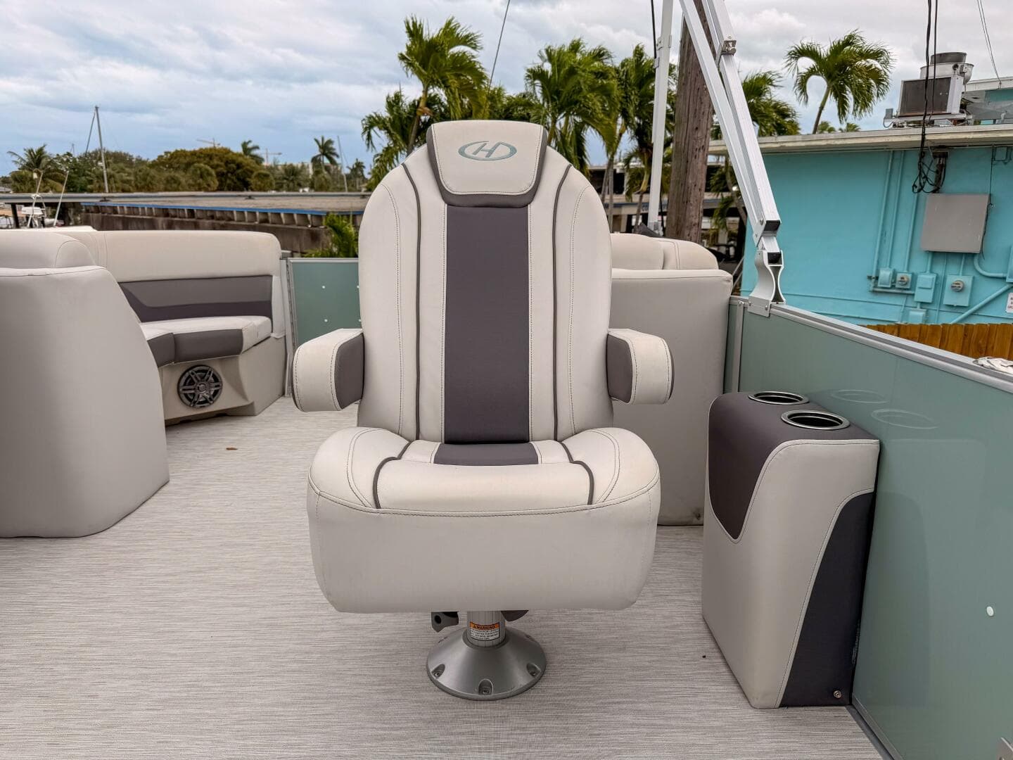 2023 Harris 210 Cruiser — photo 8