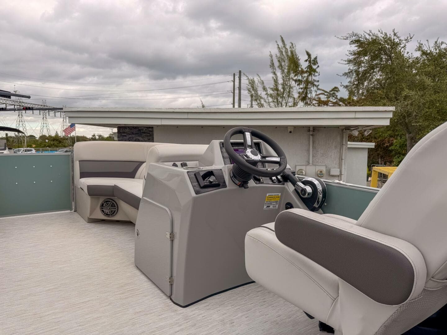 2023 Harris 210 Cruiser — photo 15